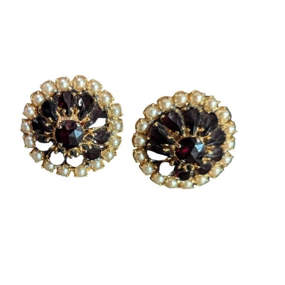 Vintage Napier Clip-On Earrings With Faux Pearls & Gems Estate  Patent Pending - Picture 1 of 8